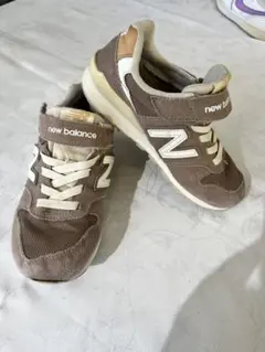 ニューバランス996