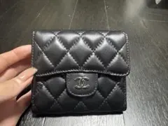 【最終値下げ！】三つ折り財布