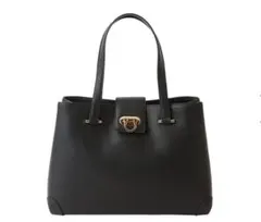 2025年最新】DIANA レディース トートバッグの人気アイテム - メルカリ