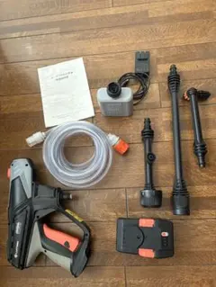 BLACK+DECKER PW1200 高圧洗浄機 本体とバリアブル高圧 ガン - メルカリ