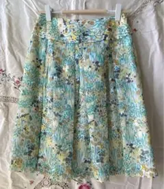 未使用品スカート　シアー素材　クリールオレール　ローラアシュレイ好きな方にも