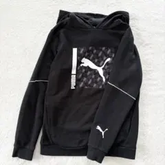PUMA 黒 フード付き パーカー 男の子150cm