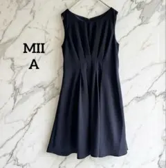 美品✨MIIA ミーア ノースリーブ タックフレアワンピース　結婚式　二次会のサムネイル