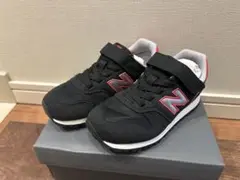 新品　New Balance 373 スニーカー 17cm ブラック/レッド