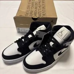 WMNS AIR JORDAN 1 MID SE 24.5cmのサムネイル