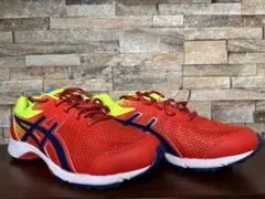 『新品』ASICS アシックスキッズランニングシューズ レッド/イエロー24cm