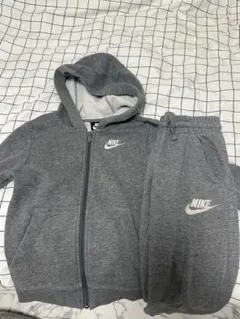 NIKE グレー パーカーとパンツセット XS 140cm