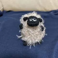 ヒツジのあみぐるみ ハンドメイド