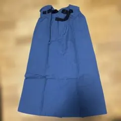 JEANASISストラップ付き青のロングカーゴスカートのサムネイル