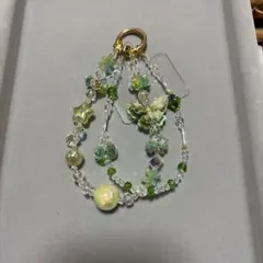 ドライフラワーミニ薔薇 ネックレス レジン グリーンイエロー - メルカリ