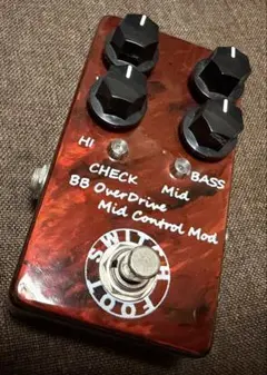 自作ディストーション『RED』モダンハイゲイン/アクティブEQ/オリジナル設計 自作ディストーション『RED』モダンハイゲイン/アクティブEQ
