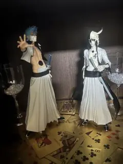 ブリーチ BLEACH グリムジョー ウルキオラ フィギュア2体セット - メルカリ