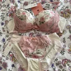 ワコール ルジェ花柄 ブラジャーショーツセットC75と M