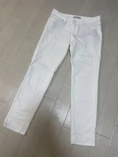 UNIQLO スリムフィットテーパード デニム23 ホワイト