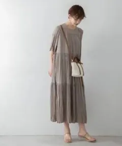 アーバンリサーチ　ランダムプリーツ　ティアードワンピース　5部袖
