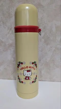 値下げ！ハローキティ 水筒 黄色　レトロ　平成　サンリオ　アンティーク　イチゴ柄