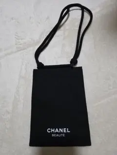 ✩CHANEL BEAUTE✩サコッシュ✩小物入れ✩未使用品✩