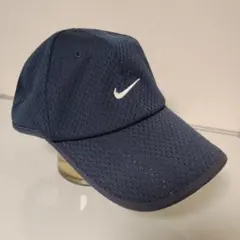 Nike ネイビー メッシュキャップ