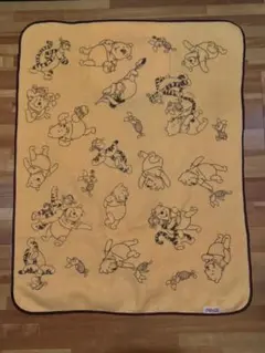 ディズニー　くまのプーさん　ブランケット