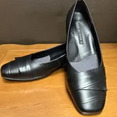 Nine West ブラックレザーパンプスのサムネイル
