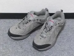 Item thumbnail for item ccbde036-49f4-4739-be7e-a1813cd99d75