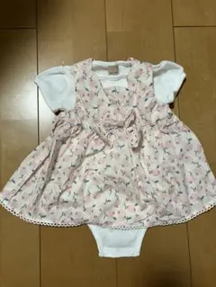 プチマイン　花柄ピンクロンパース（リボン付き）
