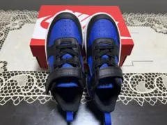 新品　未使用　NIKE ベビー　キッズスニーカーのサムネイル