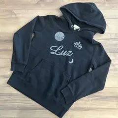 Item thumbnail for item d977d8a1-c5a5-4da0-b785-142dcbf163b8