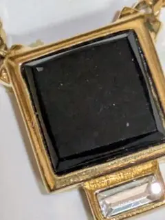 Item thumbnail for item 404489bd-c441-429e-9ba8-67e7035fddb0