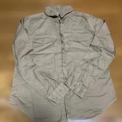 シャツ　ブラウン　長袖　ボタンシャツ