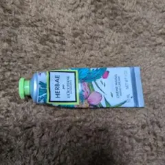 L'Occitane Herbae ハンドクリーム 30ml