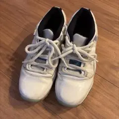 AIR JORDAN 11 Low Legend Blue