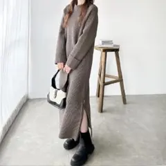 ブラウン ニットロングワンピース スリット入り