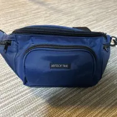 新品未使用　タグ付き ABYSS OF TIME ネイビー ボディバッグ