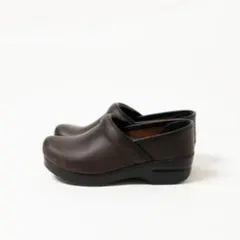 送料込み 新品 dansko サボ ブラック 39 一カ所キズあり - メルカリ