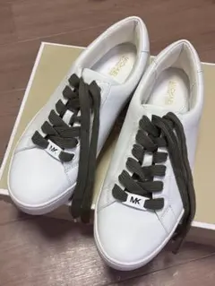 MICHAEL KORS スニーカー ホワイト　6M（23cm相当）のサムネイル