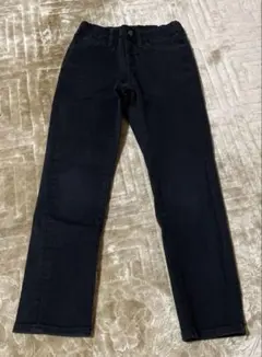 ユニクロ　￼ジーンズ130cm