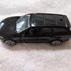マジョレット　VOLVO　ボルボ　V90のサムネイル