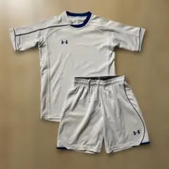 UNDER ARMOUR Tシャツとハーフパンツ セット YMD