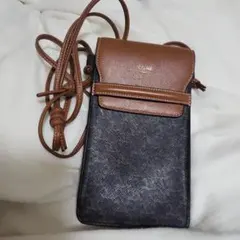 セリーヌ　アイフォンケース