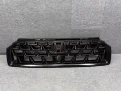 ステップワゴンスパーダeHEV フロントグリル 71201-3T0-J01-M1 - メルカリ