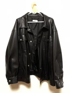 レザージャケット オーバーサイズ　ページボーイ