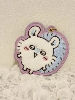 人気‼️ちいかわ　モモンガ　キーホルダー