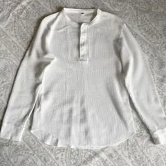 ユニクロUNIQLOワッフルヘンリーネックTシャツ　長袖トップス　Ｓ　ホワイト