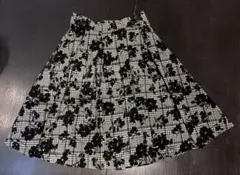 イング (INGNI) レディース スカート 花柄 千鳥柄 グレー 黒 M