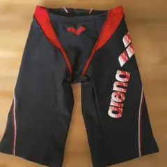 arena 競泳水着 黒/赤 ハイウエスト