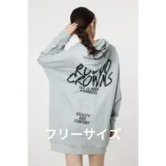 パーカーワンピース