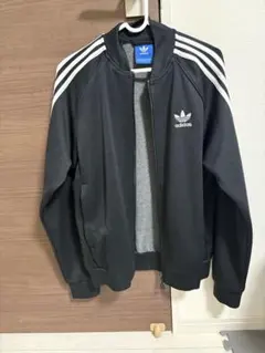 アディダスオリジナルス　トラックジャケット　M