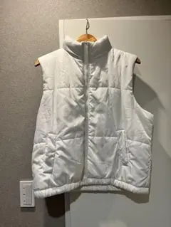 ホワイト キルティング ノースリーブベスト