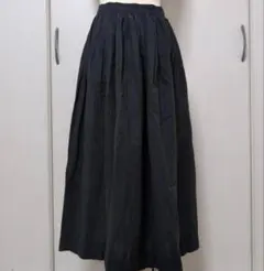 新品タグ付⭐️ユニクロ　リネンコットンギャザースカート　黒　W61